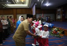 Puncak HUT IGTKI-PGRI Ke-73, Bupati Sukiman : Guru Harus Tingkatkan Kompetensi