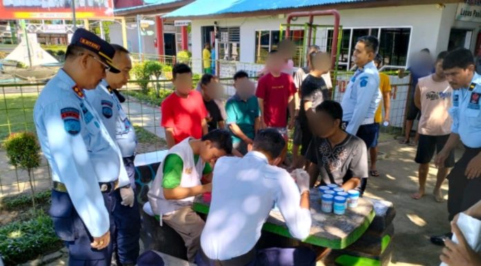 Lapas Pasir Pengaraian Tes Urin WBP