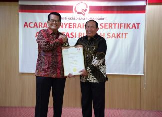 RSUD Rohul Terima Sertifikat Pelayanan Paripurna Oleh KARS