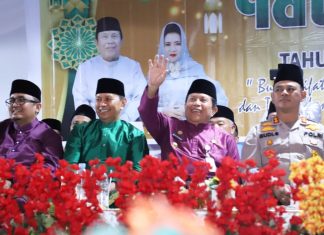Meriahnya Malam Pawai Takbiran Keliling di Rohul