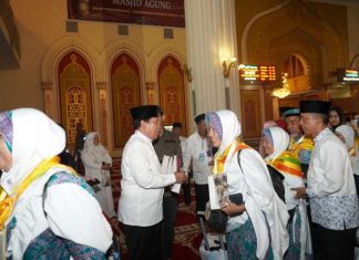 Bupati Sukiman Lepas 401 JCH Asal Rohul