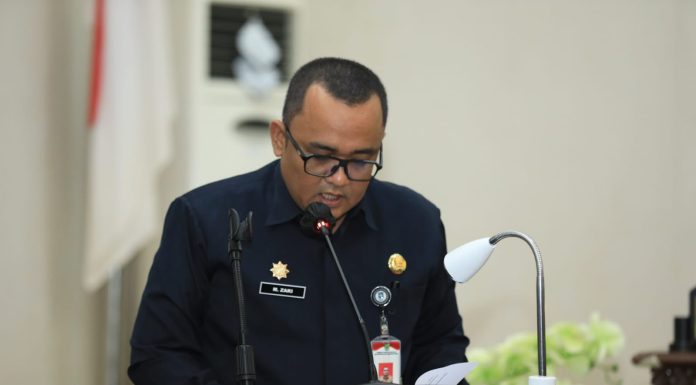 Melalui Rapat Paripurna, Sekda Sampaikan Rancangan Kebijakan Umum APBD Rohul 2024
