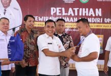 75 Pelaku Usaha Ikuti Bimtek Oleh Pemkab Rohul dan Indomaret