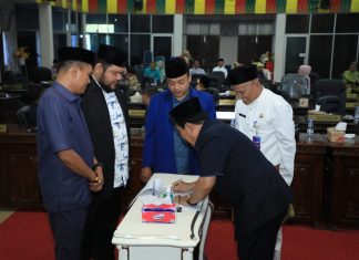 Tiga Ranperda Disahkan Menjadi Perda