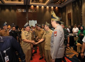 Hadiri Deklarasi Pemilu Damai, Bupati Sukiman : Tetap Jaga Kebersamaan