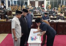 Bupati dan Pimpinan DPRD Rohul Tandatangani Nota Kesepakatan KUA-PPAS TA 2024