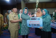 Hj Peni Akui PKK Riau Menang Harkannas Berkat Kekompakan Bersama