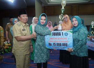 Hj Peni Akui PKK Riau Menang Harkannas Berkat Kekompakan Bersama