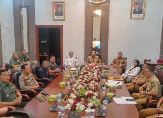 Bupati Sukiman dan Forkopimda Ikuti Komsos Bersama Mabes TNI