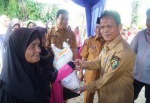 Megawati Terima Bantuan Beras Dari Pemerintah