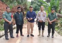 Wabup Tinjau Lokasi Longsor di Rokan IV Koto