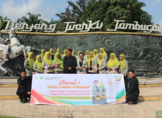PIPAS LAPAS PASIR PENGARAIAN NAPAK TILAS DI TUGU PERJUANGAN PAHLAWAN TUANKU TAMBUSAI