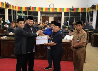 DPRD Rohul Dengarkan Laporan LKPJ Bupati