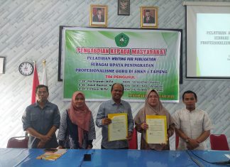TIM PENGABDIAN PASCASARJANA UNILAK MEMBERIKAN PELATIHAN WRITING FOR PUBLICATION DI SMKN 1 TAPUNG