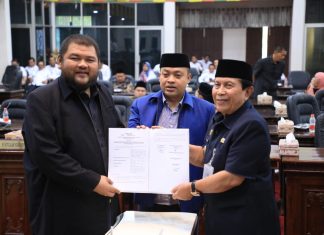 Melalui Rapat Paripurna, Dua Ranperda Disetujui Menjadi Perda