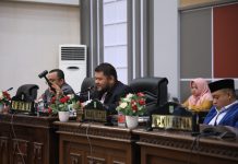 Melalui Rapat Paripurna, Pemkab Rohul Sampaikan Ranperda RPJPD 2025-2045