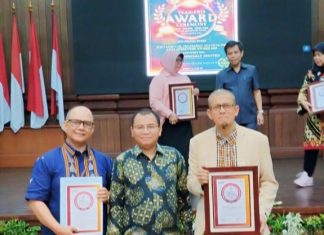 Wakil Rektor II Unilak, Jeni Wardi Raih Prestasi Gemilang di Best ADAI Award 2024