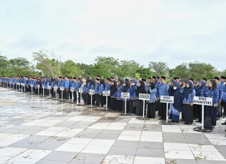 Pimpin Upacara Bersama ASN, Sekda Rohil Tegaskan OPD Untuk Selesaikan Dokumen APBD 2025
