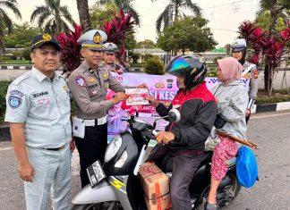 Polres Rohul Edukasi Keselamatan Berlalu Lintas