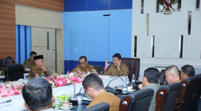 Mengawali Tugas,Wabup Rohul Gelar Rapat Bersama Kepala OPD