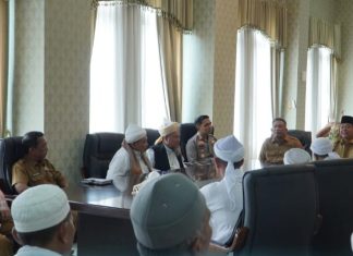 Jaga Jati Diri Negeri Seribu Suluk, Bupati Anton Jalin Silaturahmi dengan Mursyid se Rohul