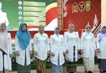 Dikukuhkan Sebagai Bunda Paud dan Bunda Literasi Rohul, dr Yeni Siap Bangkitkan Semangat Membaca