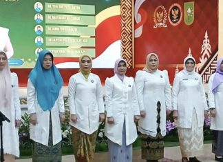Dikukuhkan Sebagai Bunda Paud dan Bunda Literasi Rohul, dr Yeni Siap Bangkitkan Semangat Membaca