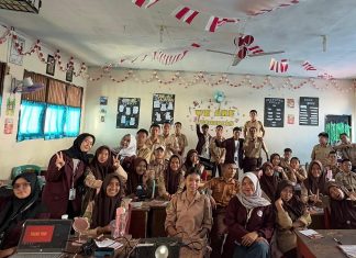 Mahasiswa Universitas Abdurrab Beri Sosialisasi Terkait Bahaya Bullying dan LGBT