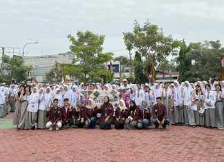 Mahasiswa dan Dosen Universitas Abdurrab Beri Penyuluhan Terkait LGBT