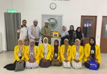 Dosen Fakultas Pendidikan dan Vokasi Universitas Lancang Kuning Laksanakan PkM Internasional di Malaysia: Mengenalkan Produk Kearifan Lokal Songket Melayu Riau