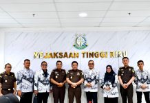 Ketua PGRI Riau Gagas Kerja Sama Strategis dengan Kejati untuk Perlindungan Guru