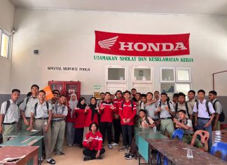 Dosen K3 Unilak Gelar Sosialisasi Budaya 5R di SMK Negeri 5 Pekanbaru