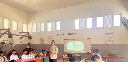 Peningkatan Pemahaman Siswa Teknik Otomotif terkait Konversi Energi Terbarukan Kendaraan Listrik di SMKN 5 Pekanbaru