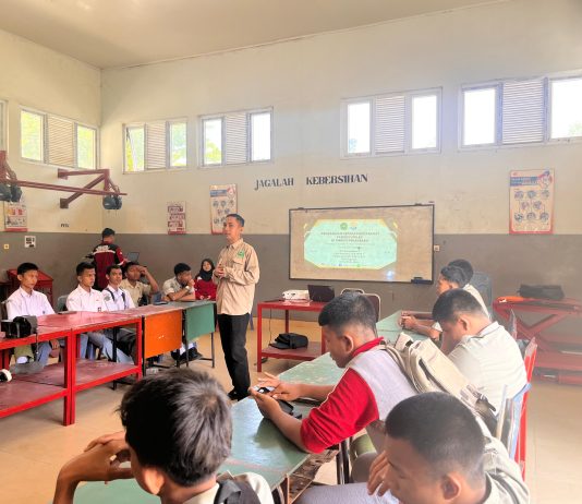 Peningkatan Pemahaman Siswa Teknik Otomotif terkait Konversi Energi Terbarukan Kendaraan Listrik di SMKN 5 Pekanbaru