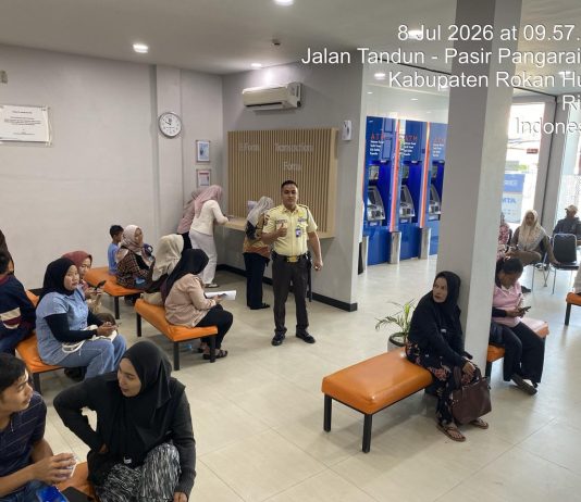 BRI Ujung Batu Salurkan Dana Program Indonesia Pintar, Pastikan Proses Berjalan Mudah dan Tepat Sasaran