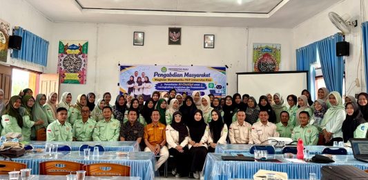 Mahasiswa Magister Matematika FKIP UNRI Ajak Guru Matematika Inhu Berinovasi dengan AI-ChatGPT